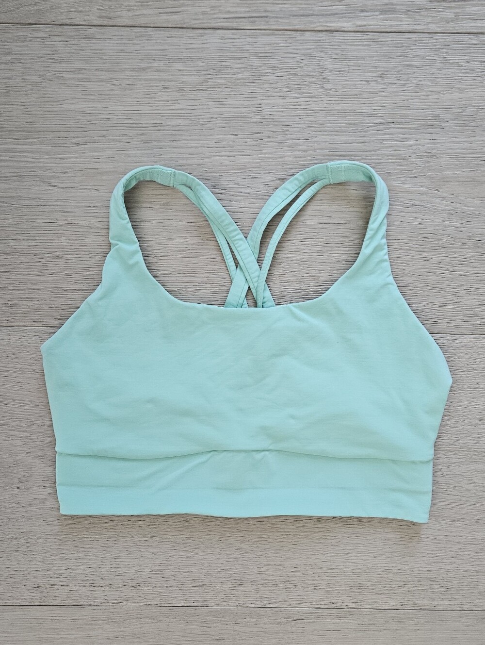 Lululemon Energy Longline Evolve Bra Green Size M